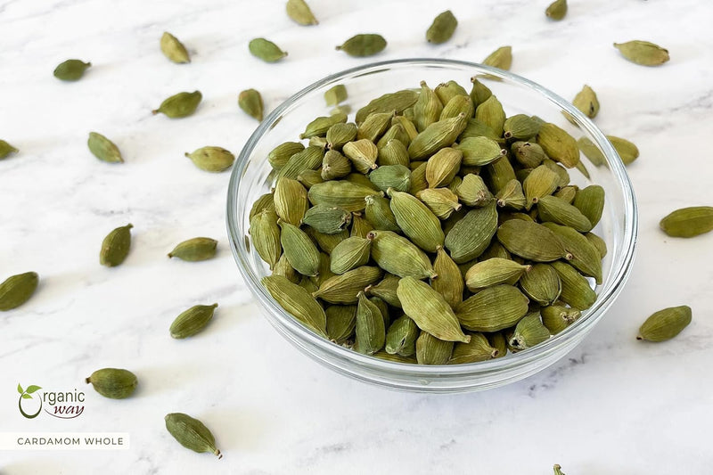 Green Cardamom Whole Pods, Hari Elaichi (Elettaria cardamomum) - Kosher & USDA Certified | Vegan, Non-GMO & Gluten Free | Resealable Bag | Adds Flavour | 100% Raw from India
